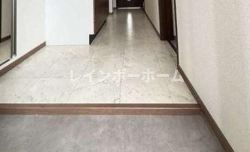 Well-being北千住の玄関|※別部屋参照写真になります。