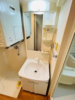 【洗面所】 | パレス・オーシャンビュー | シャンプードレッサー