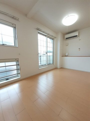 【内装】 | ジェルメ・Ｎ | 過ごしやすい室内です