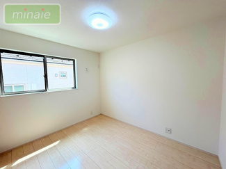 【洋室】 | オール電化　リフォーム〇　再生住宅　松が丘