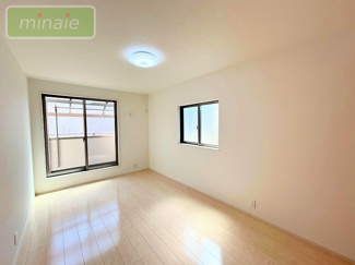 【洋室】 | オール電化　リフォーム〇　再生住宅　松が丘