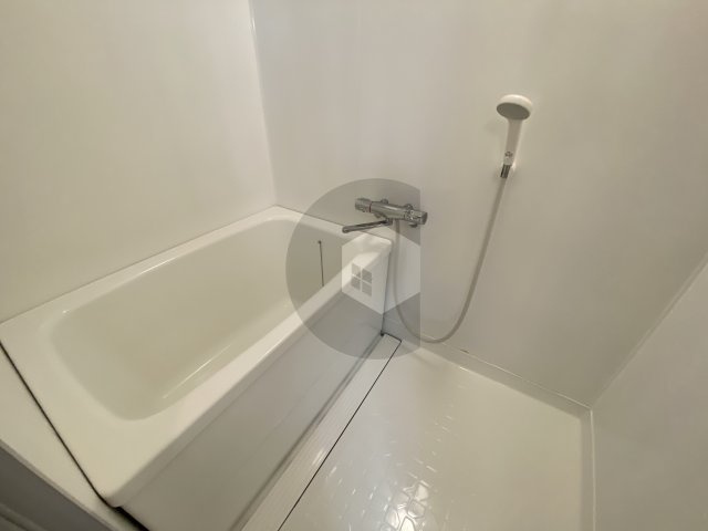 ステーションコート長田の浴室