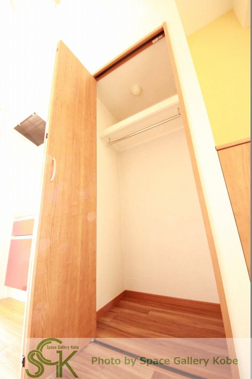 学園西カレッジハイツの収納|※お部屋により仕様が異なる場合があります。