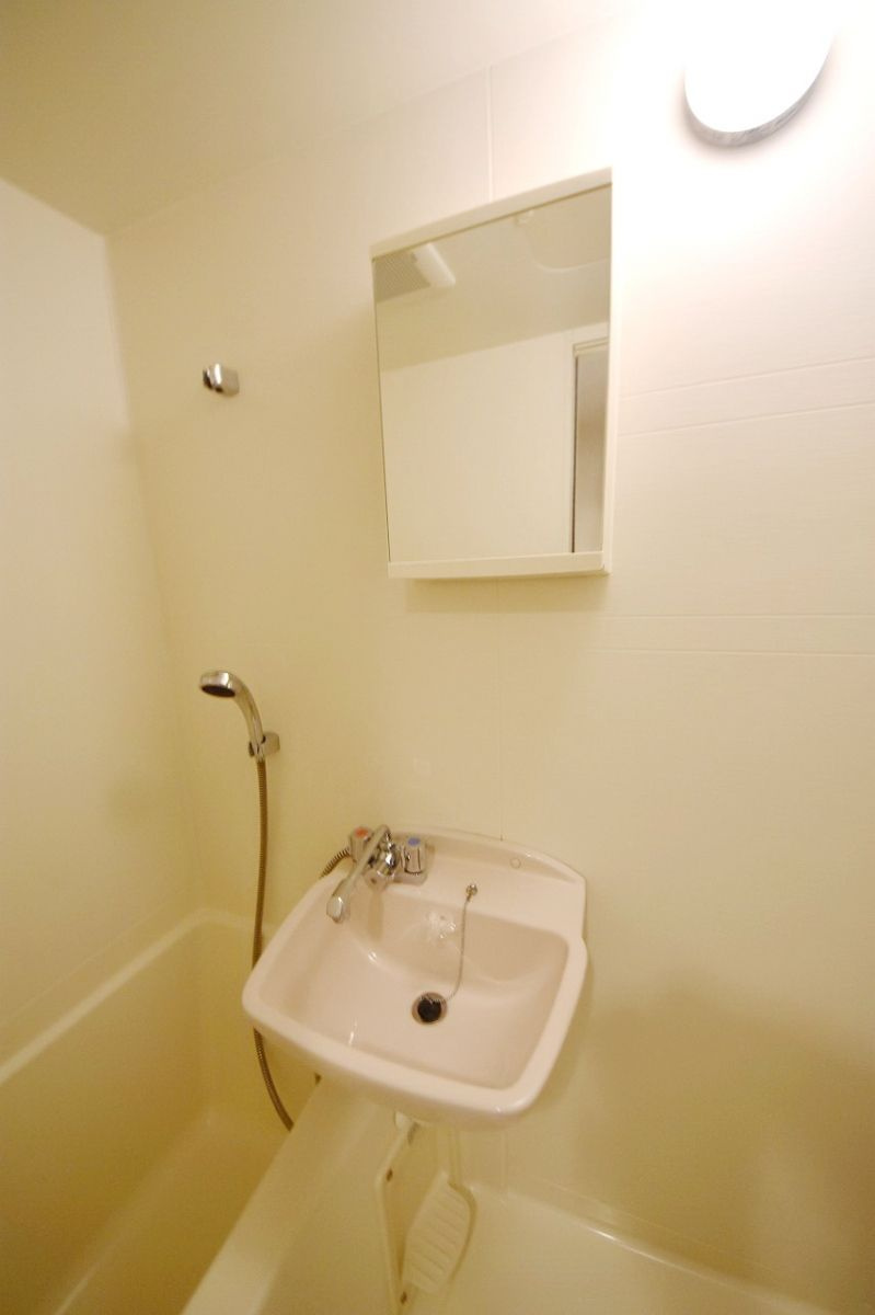 ビバリーホームズ中村橋の洗面所