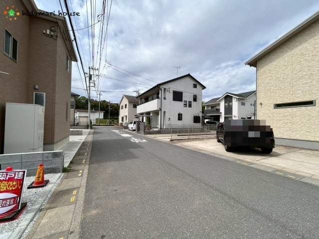 北本市下石戸下　新築戸建　リーブルガーデン01の駐車場
