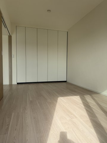 サステナブランシェ本行徳の洋室