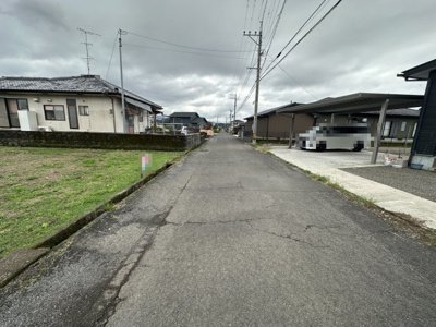 【前面道路含む現地写真】 | 三股町蓼池 444万円