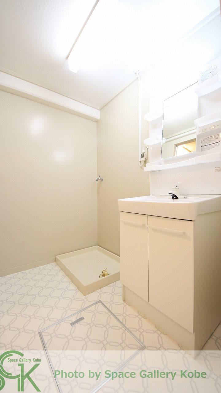 入江の洗面所|※お部屋により仕様が異なる可能性があります。