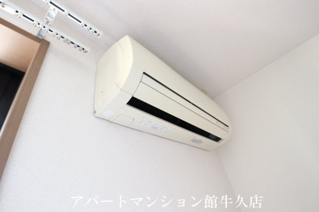 Ｊｅ　ｌｅ　ｐｒｅｎｄｓ　(ジュルプラン）の設備