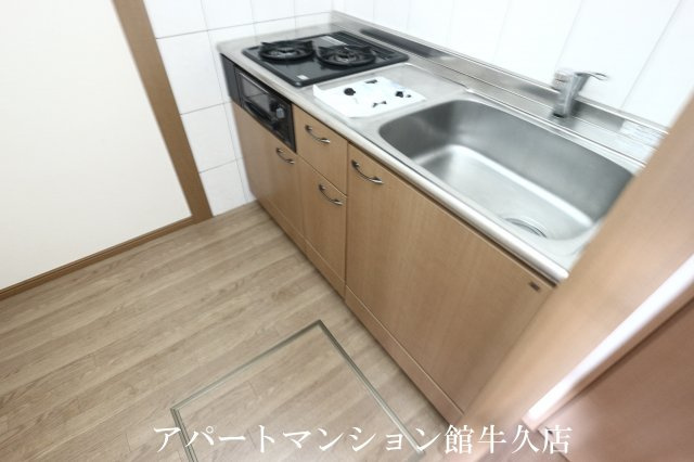 Ｊｅ　ｌｅ　ｐｒｅｎｄｓ　(ジュルプラン）のキッチン