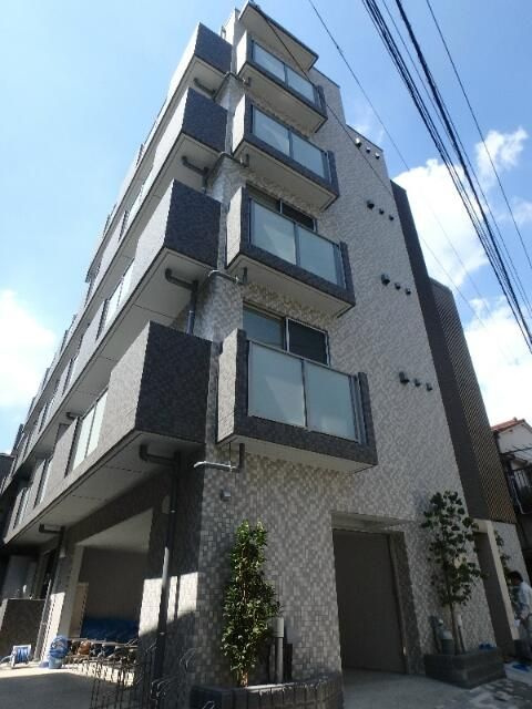 セルリアンパーク根岸の外観