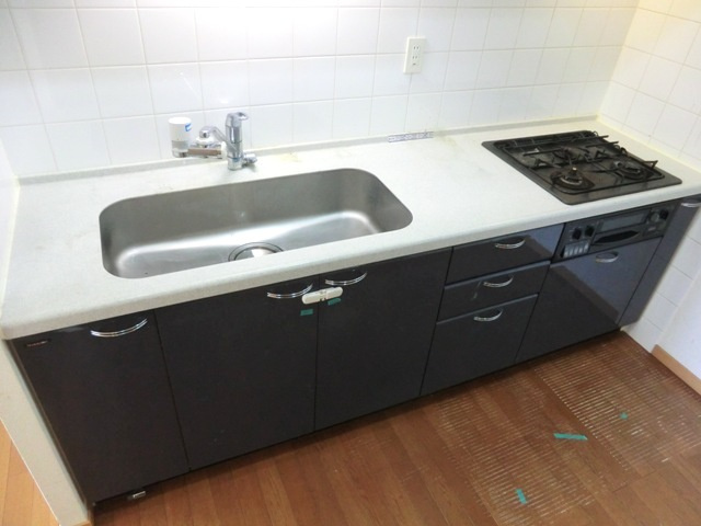 ハイムプラザ北浦和のキッチン|★３口ガスシステムキッチン！都市ガス仕様★