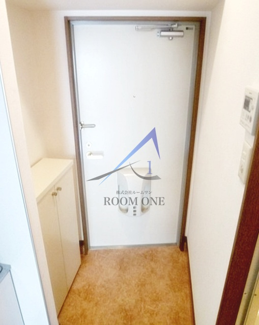 メゾンマレヴォワールの玄関|玄関です。