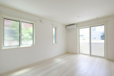 【居間・リビング】 | カサセレーナ | 明るい洋室！