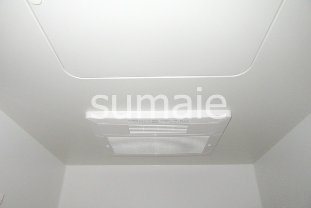 リブリ・Junoの浴室|浴室乾燥機付いています☆