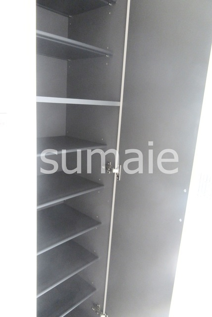 リブリ・Junoの収納|シューズボックスです☆