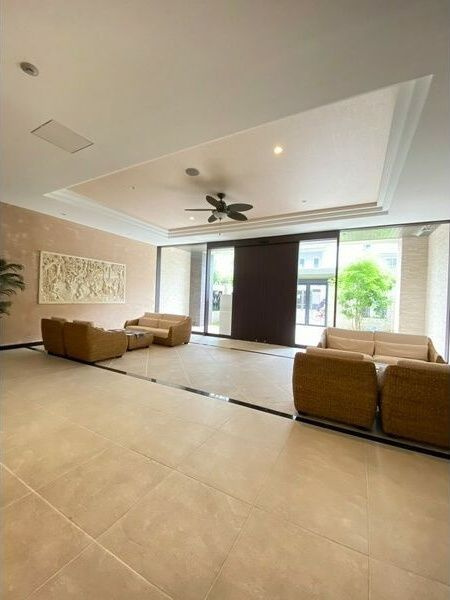 CITY　SPIRE西中島のロビー