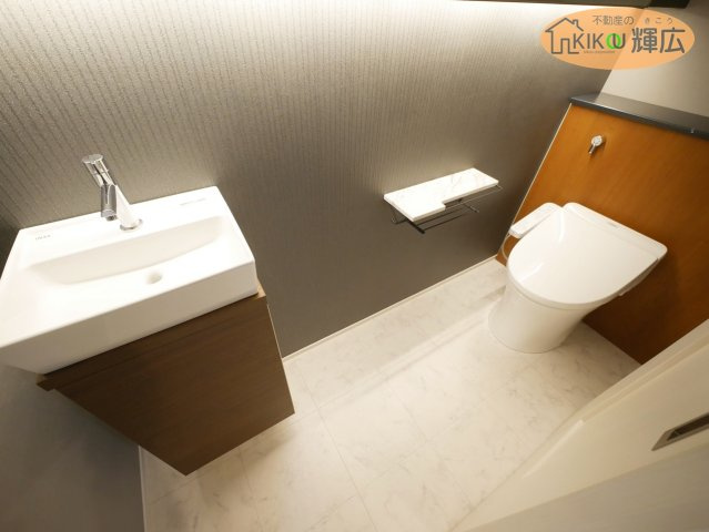 【トイレ】 | 加古郡播磨町東本荘2丁目　中古戸建