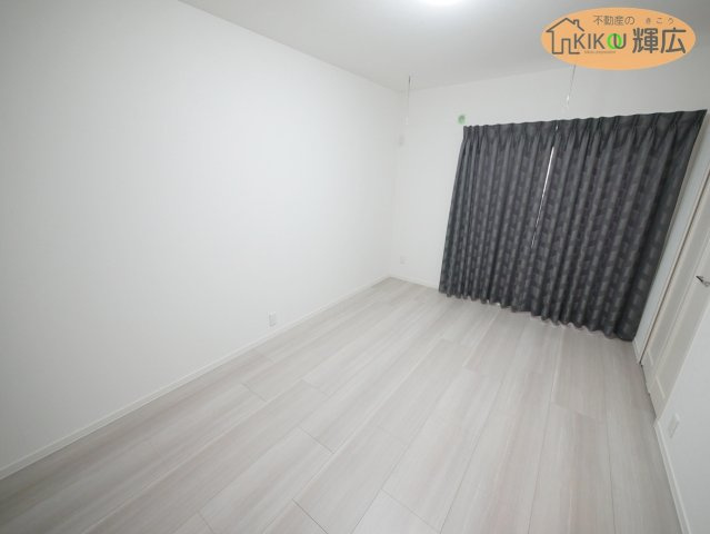 【洋室】 | 加古郡播磨町東本荘2丁目　中古戸建