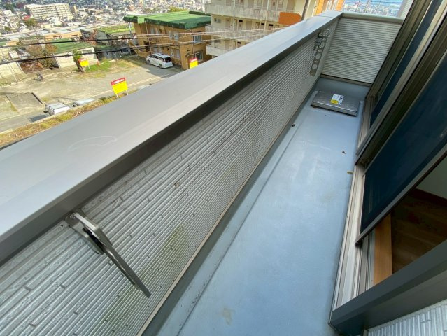 リアライズ箕岡のバルコニー