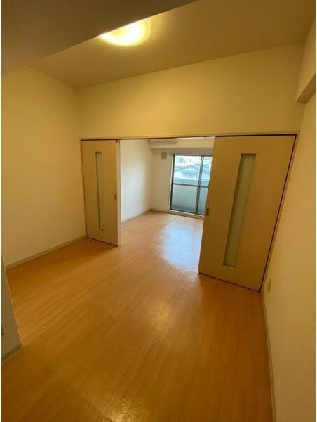 エレガンスレイヴの洋室