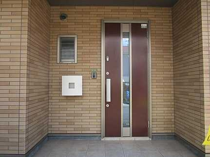 安佐南区山本新町５丁目の玄関