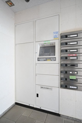 【その他共用部分】 | オーク・スクエア八幡山 | 宅配BOX