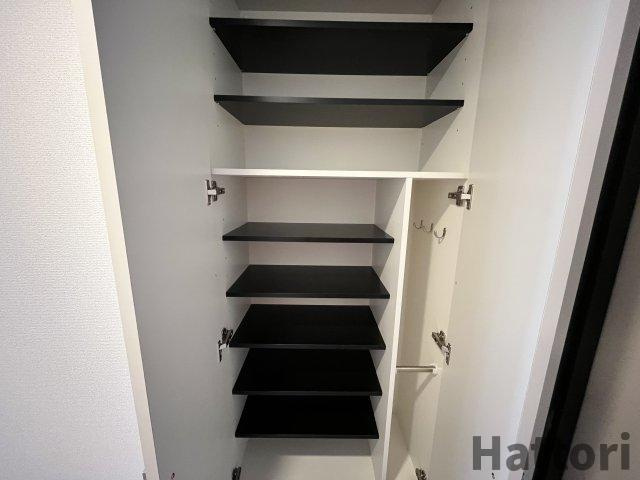 セレニテ西中島アリア弐番館の収納