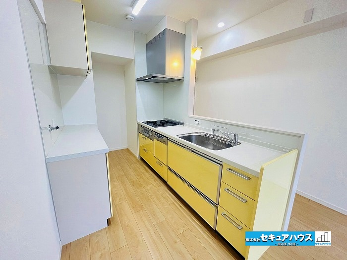 キングスコート東刈谷のキッチン|【システムキッチン】
過去リフォーム:2007年　キッチン交換済です♪