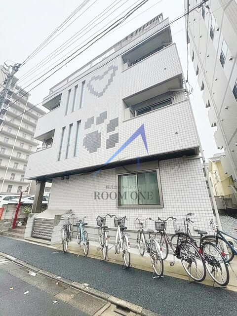 ラブ　キャットの外観|外観です。