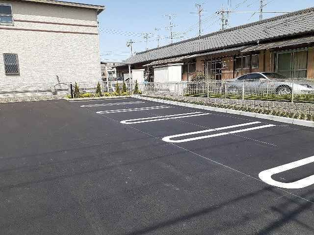 グッディーハウスⅠの駐車場|駐車場に車を止められます