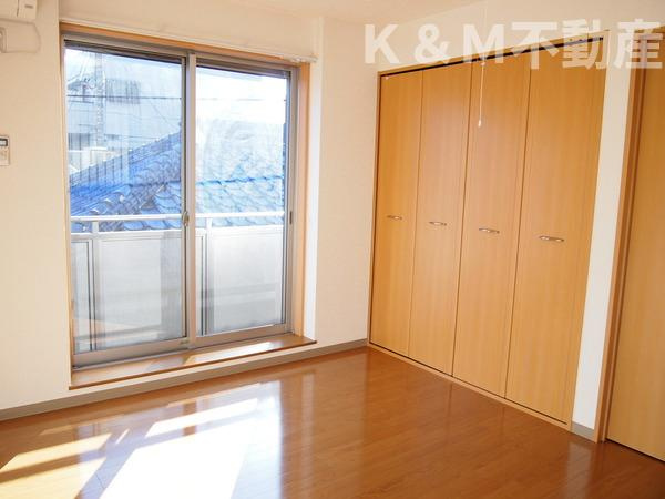 ハピネス・ナカの内装|内装は落ち着いています