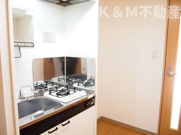 ハピネス・ナカのキッチン|お料理しやすいキッチンです