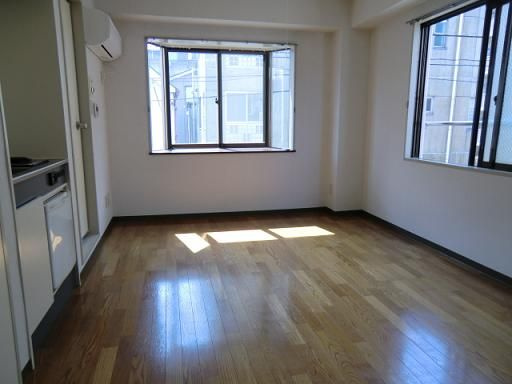 マ・メゾン東十条の居間・リビング