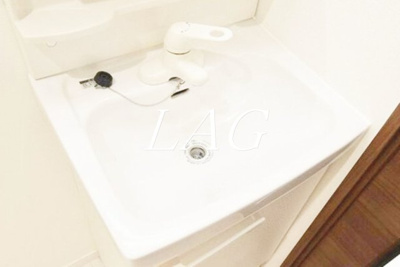 【洗面所】 | グランクオール京成立石 | 洗面台です。