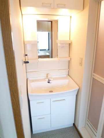 【独立洗面台】 | エスポワール港