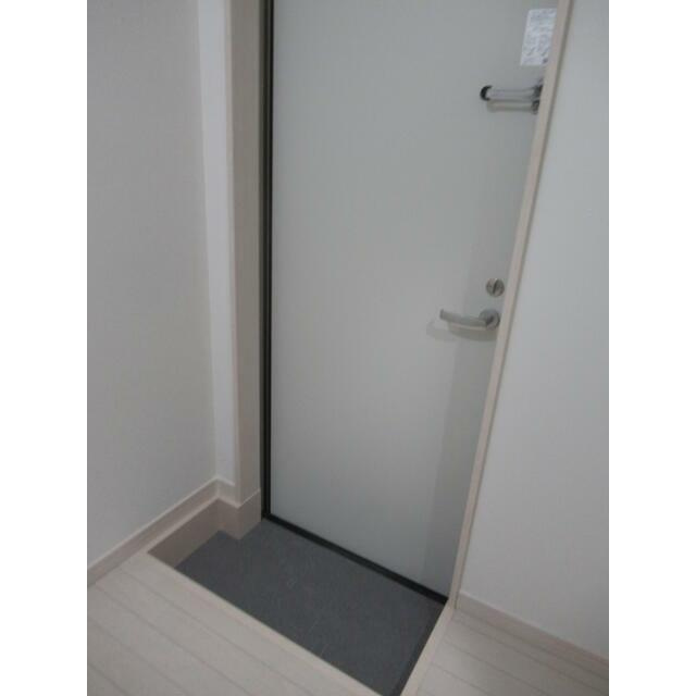 リブ町屋の玄関