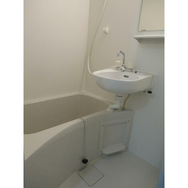 リブ町屋の浴室