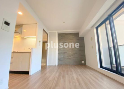 【居間・リビング】 | パークアクシス梅田