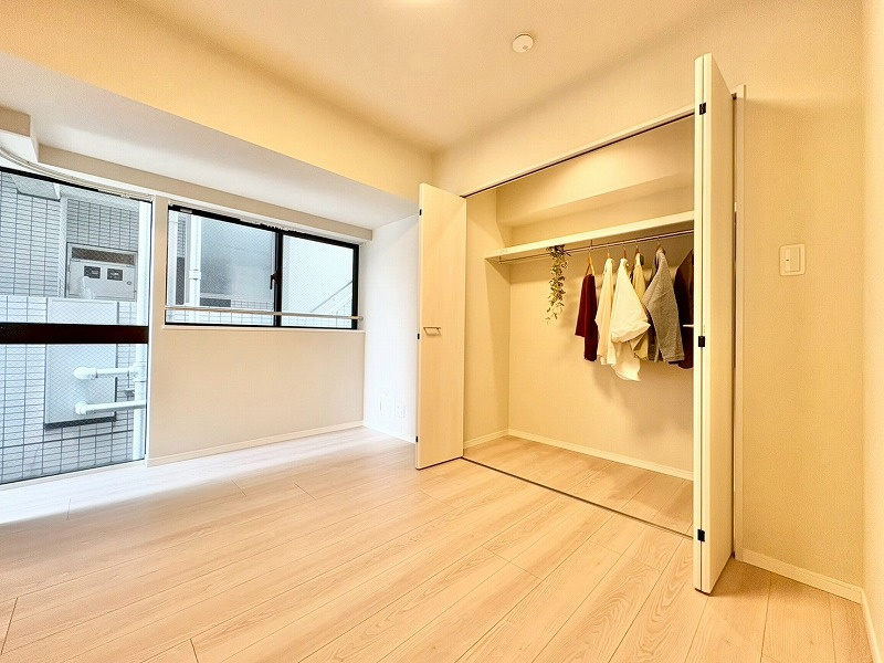 板橋区蓮沼町　メセーヌ　南西角部屋×9階×家具付き　新規リノベーション済の洋室