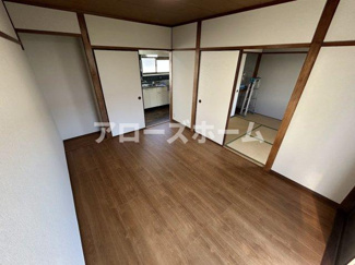 【洋室】 | 岡の上ハイツ