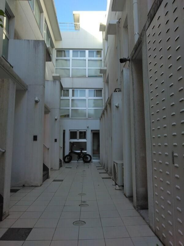 サンフェル神宮前 のエントランス