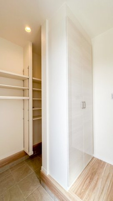 【収納】 | 綾瀬市蓼川3丁目 新築戸建  全2棟