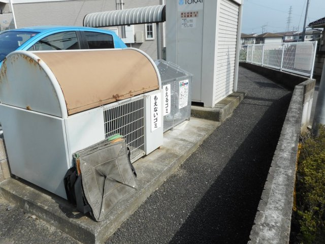 メゾン・コリーヌⅡのその他共用部分|ゴミ置き場