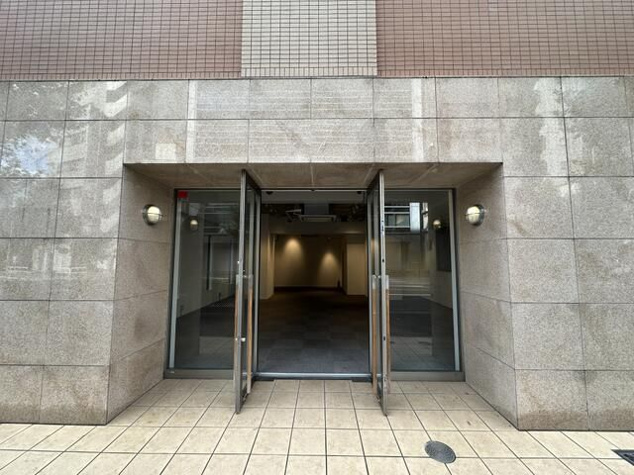 【エントランス】 | スカイコート神田第３