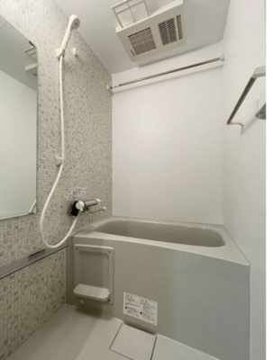 【浴室】 | ミハス三軒茶屋Ⅳ | 落ち着いた空間のお風呂です