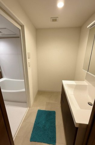 ファミール南常盤平の洗面所