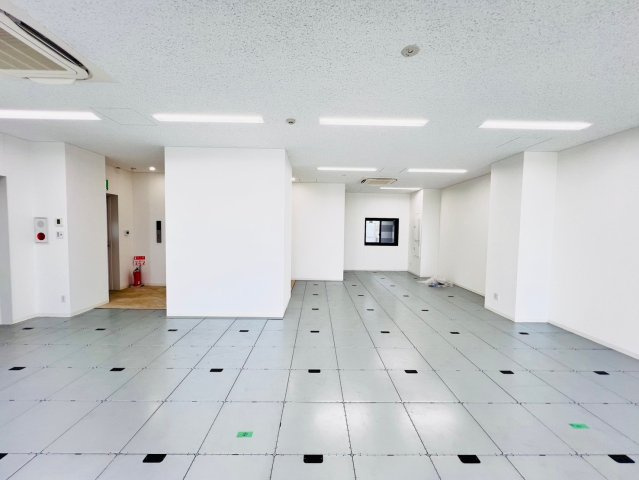 ARスクエアの内装