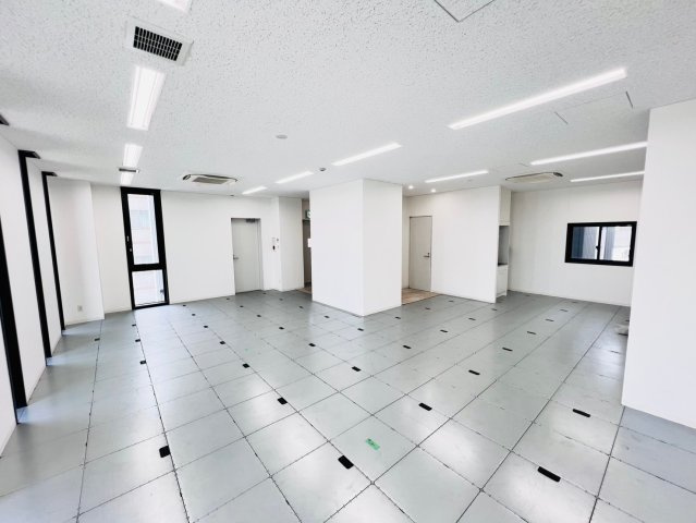 ARスクエアの内装