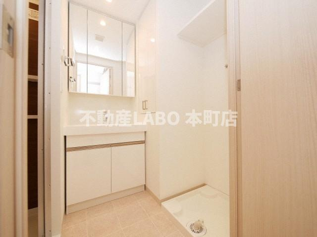 ジオエント新町の洗面所